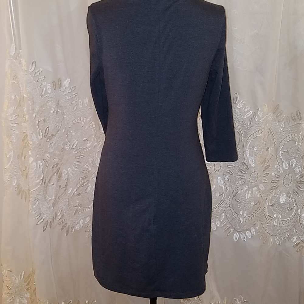Gray sequined dress - Picture 3 of 4